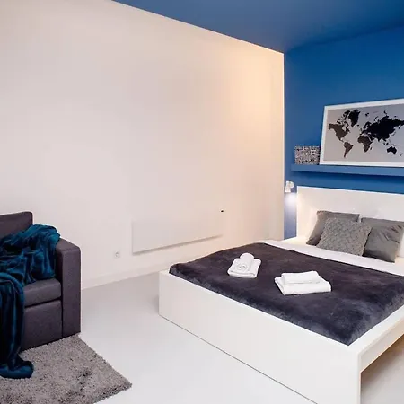 Cute, New And Modern In The Center דירה