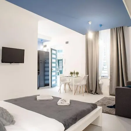 아파트 Cute, New And Modern In The Center